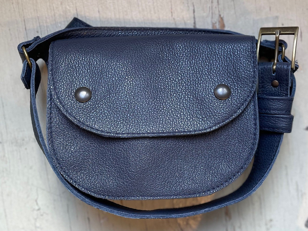 Ceinture pochette Amaru Marine en cuir recyclé - KAZAK -