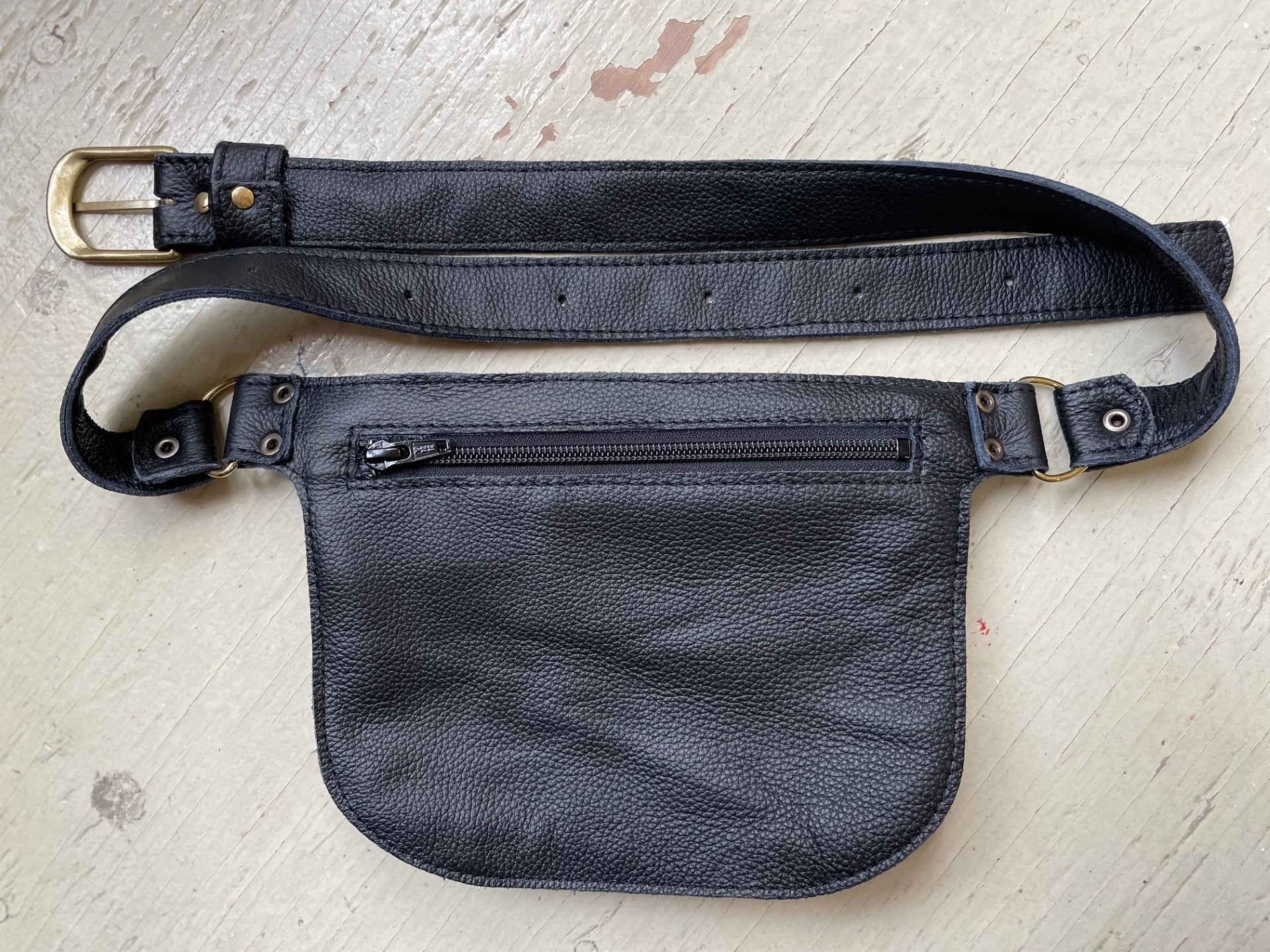 Ceinture pochette Amaru ivoire ou crème en cuir recyclé - KAZAK