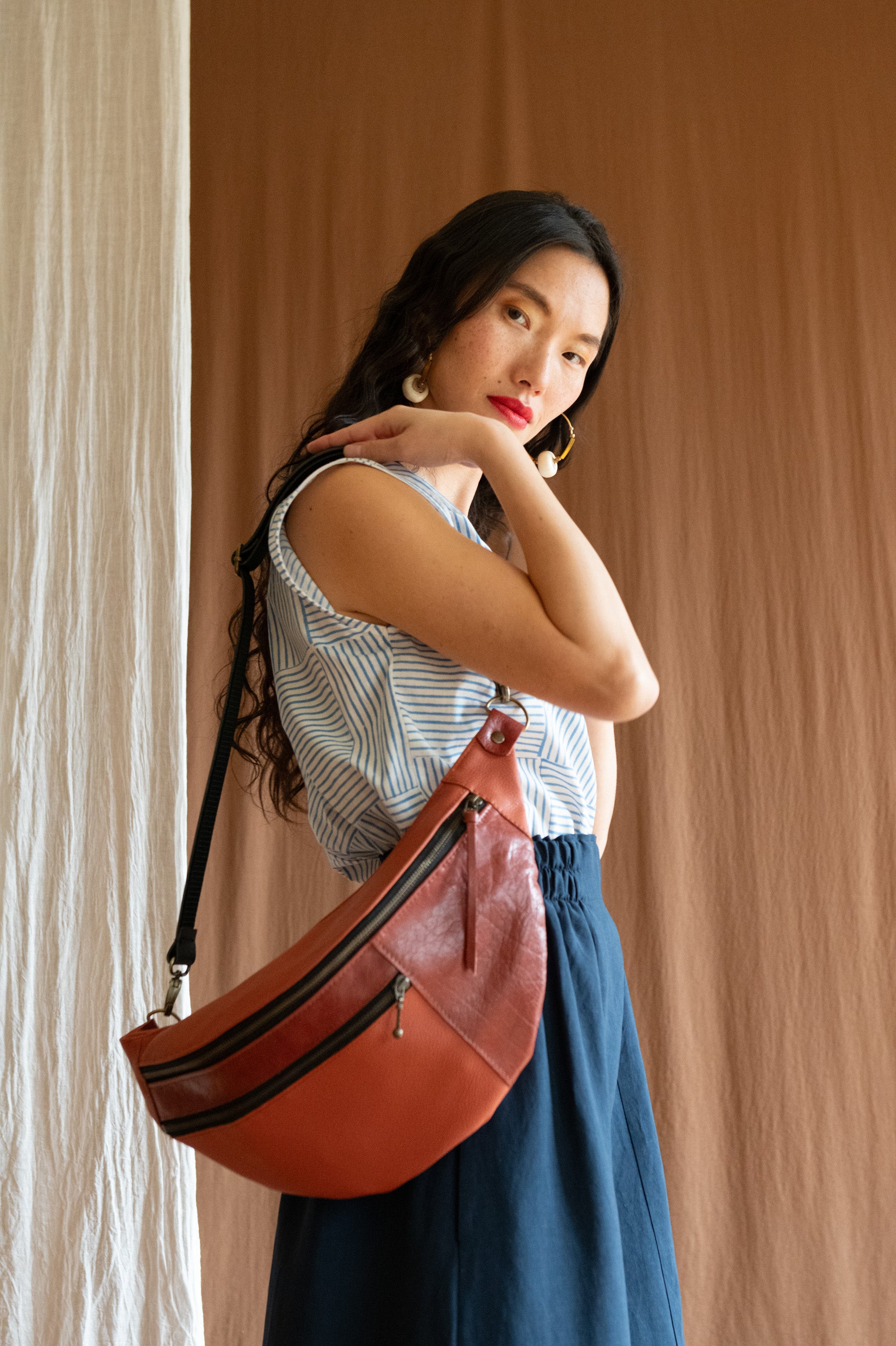 Sac Pinacle banane / bandoulière cuir et suède Cayenne