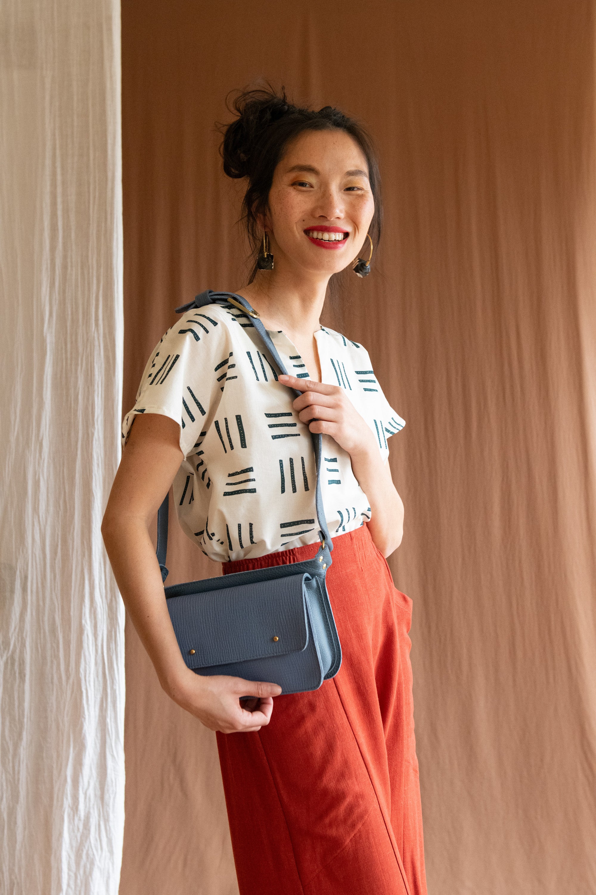 Ceinture pochette Hatley Bleu lavande en cuir recyclé