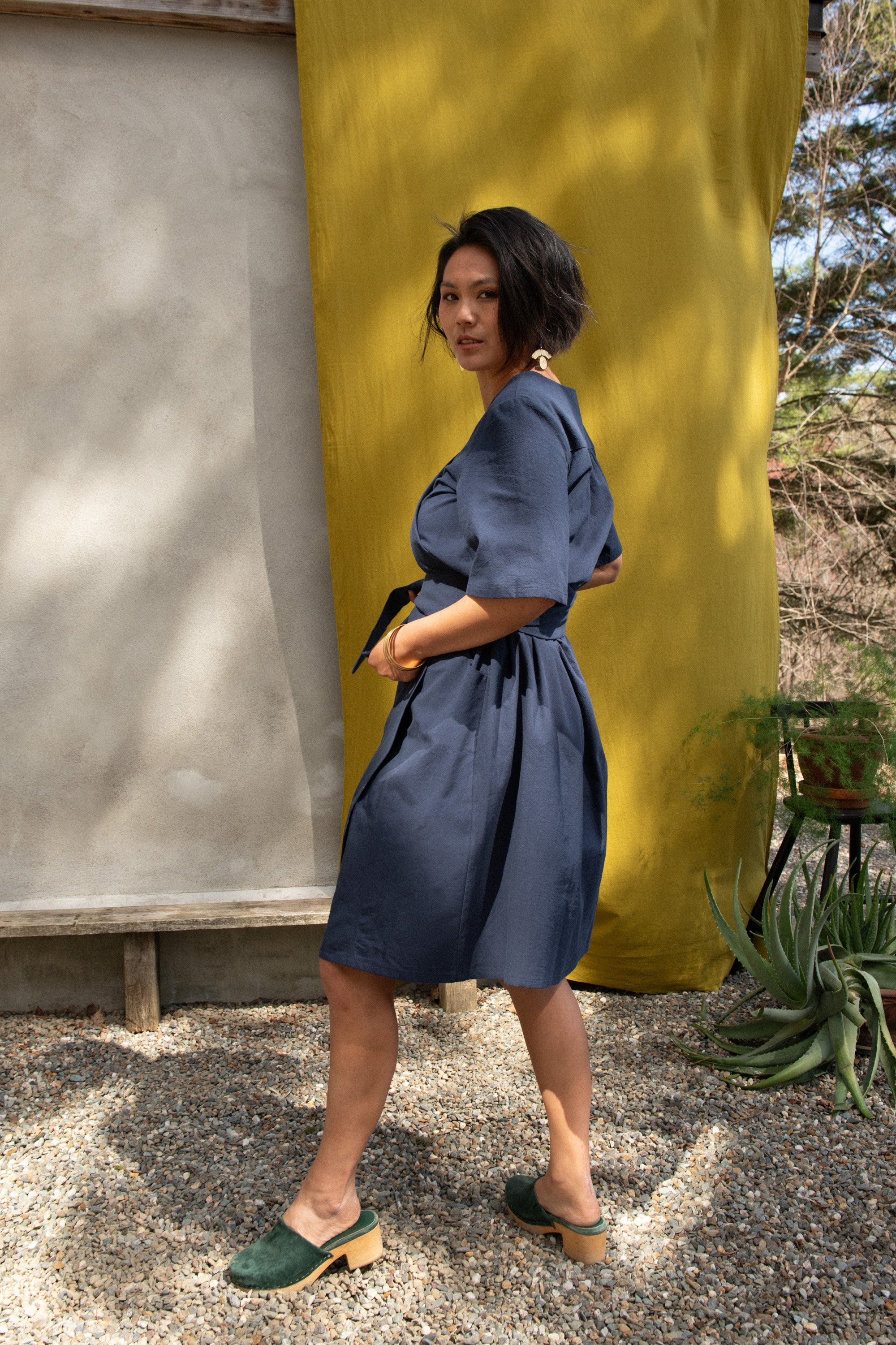 Robe Helleborus Navy