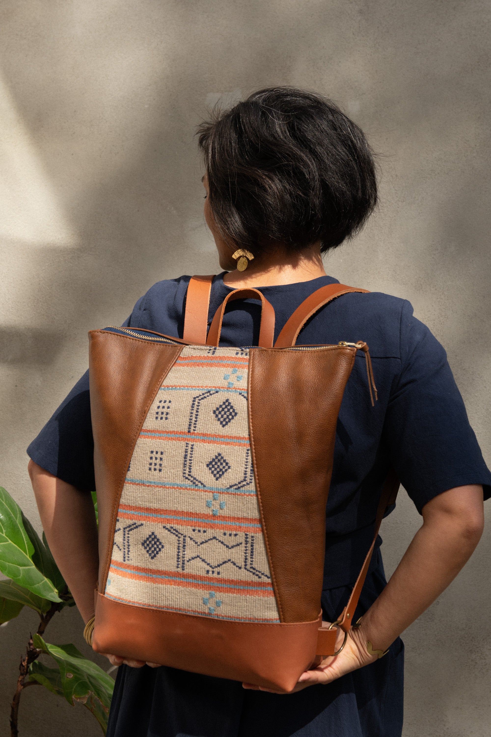 Sac à dos Hobart pour portable - Tissage Oran & Caramel - mélange cuir recyclé et tannage végétal - KAZAK