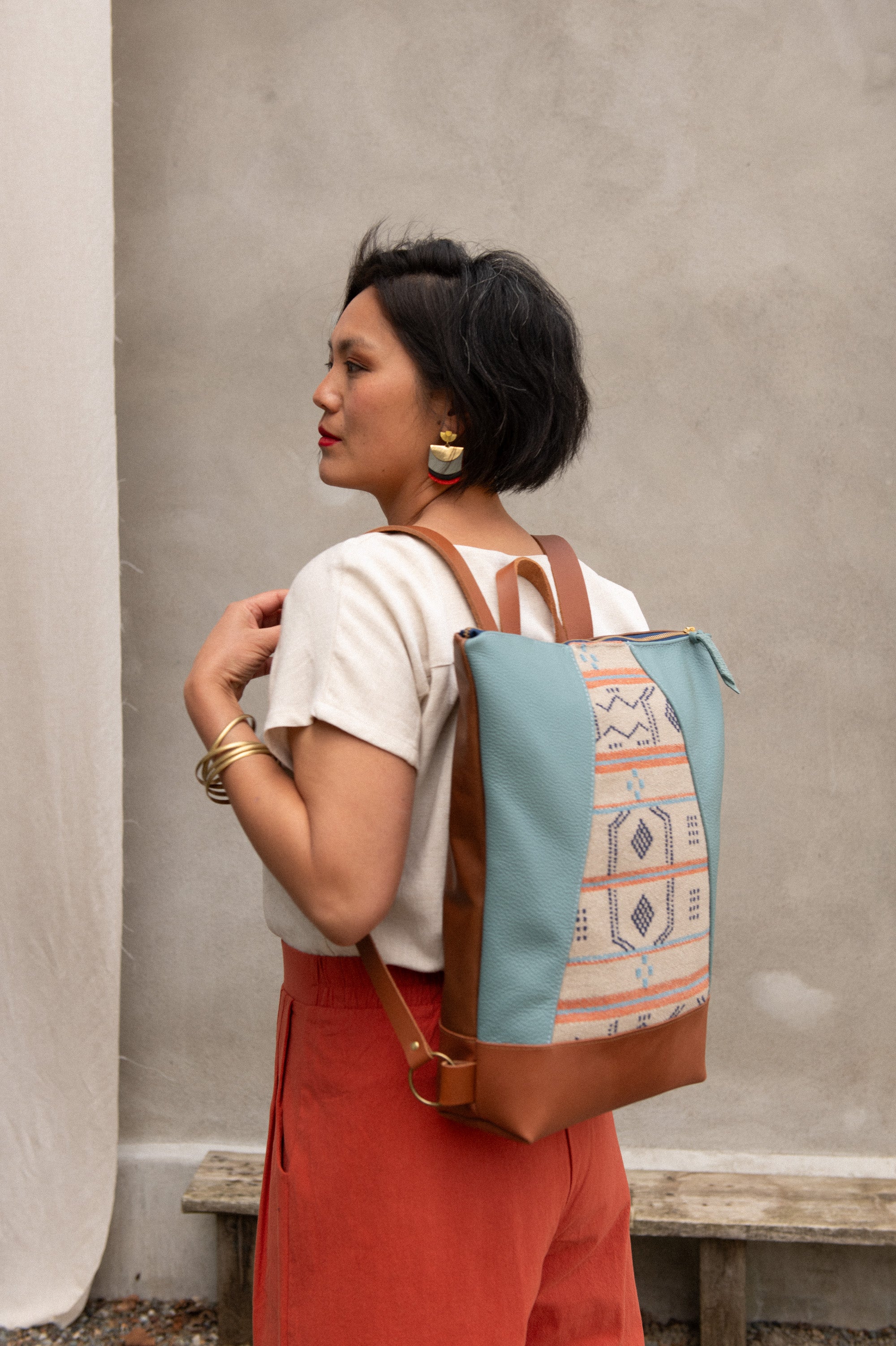 Sac à dos Hobart pour portable - Tissage Oran & Ciel - mélange cuir recyclé et tannage végétal