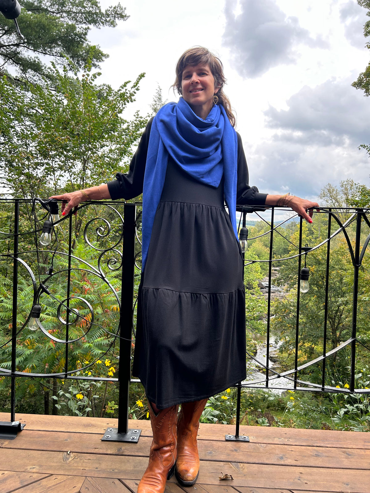 Foulard triangle Cobalt en bambou et coton bio