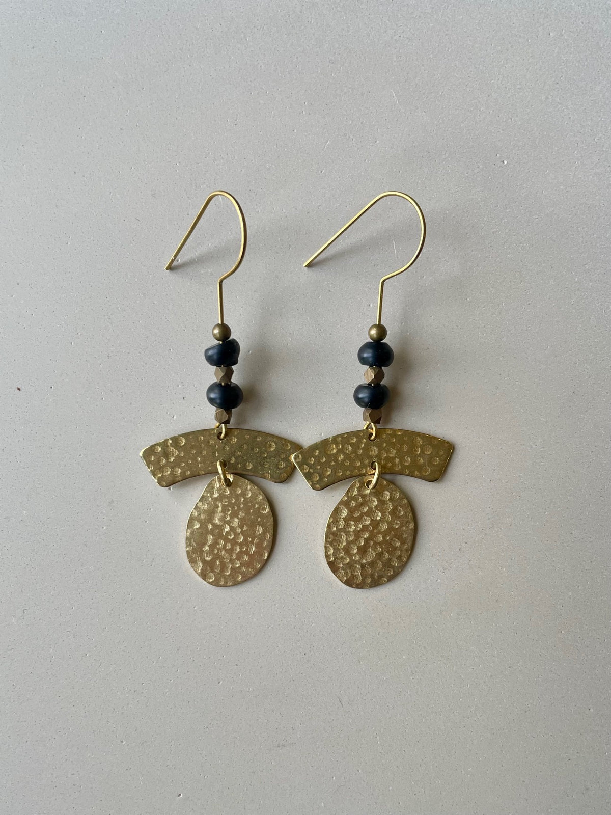 Boucles d'oreilles Pampinita couleurs variées