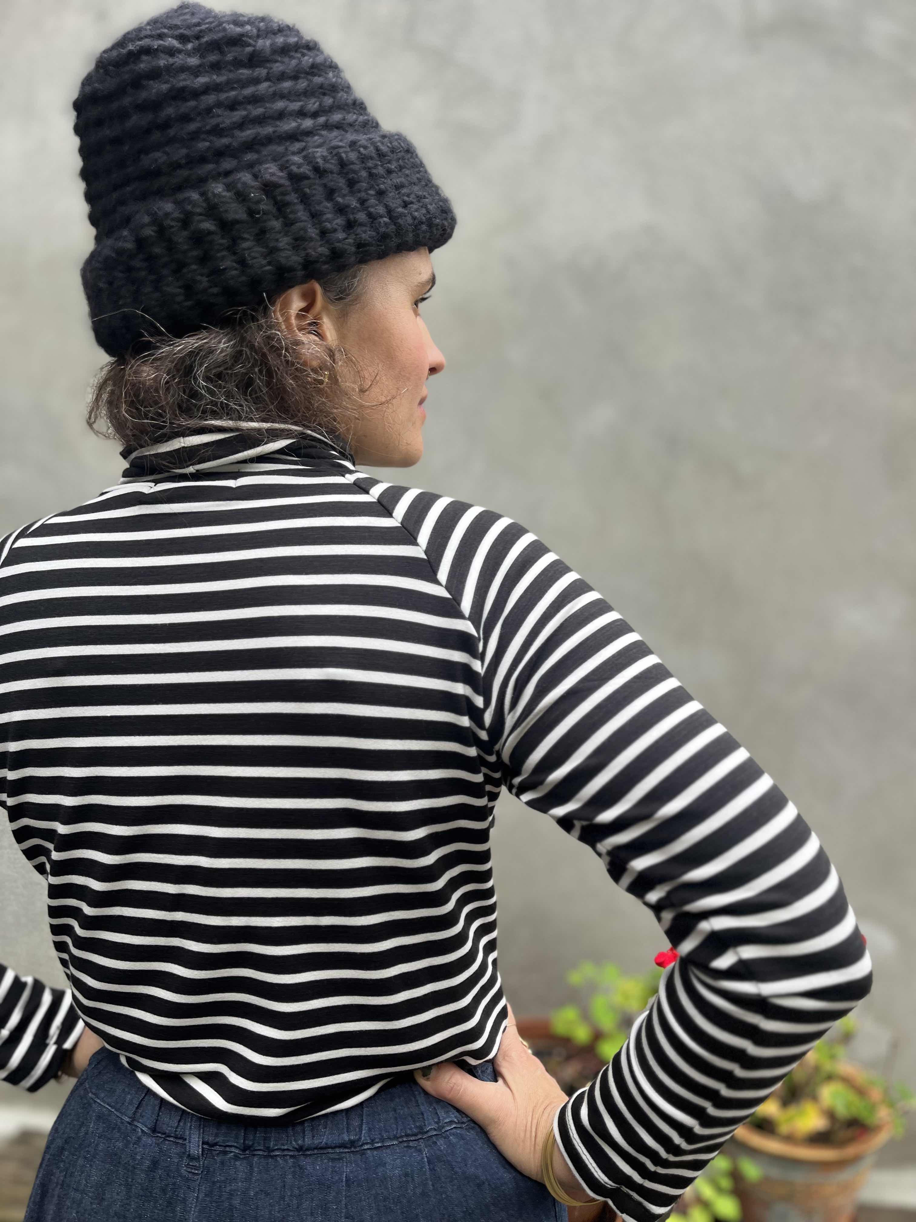 Col roulé raglan ORIS - Rayures noires bambou Oeko-tex