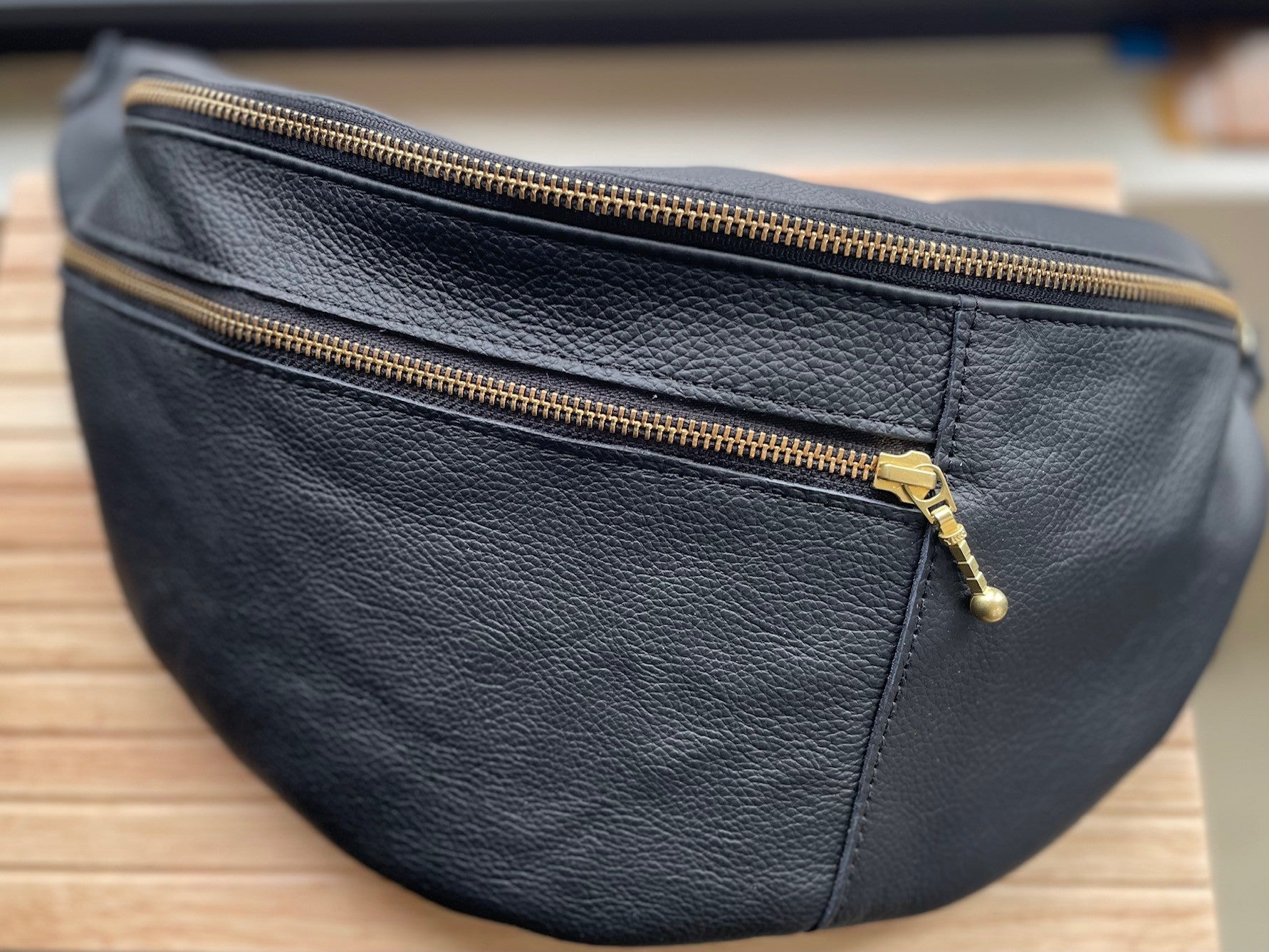 Sac Pinacle banane / bandoulière cuir noir
