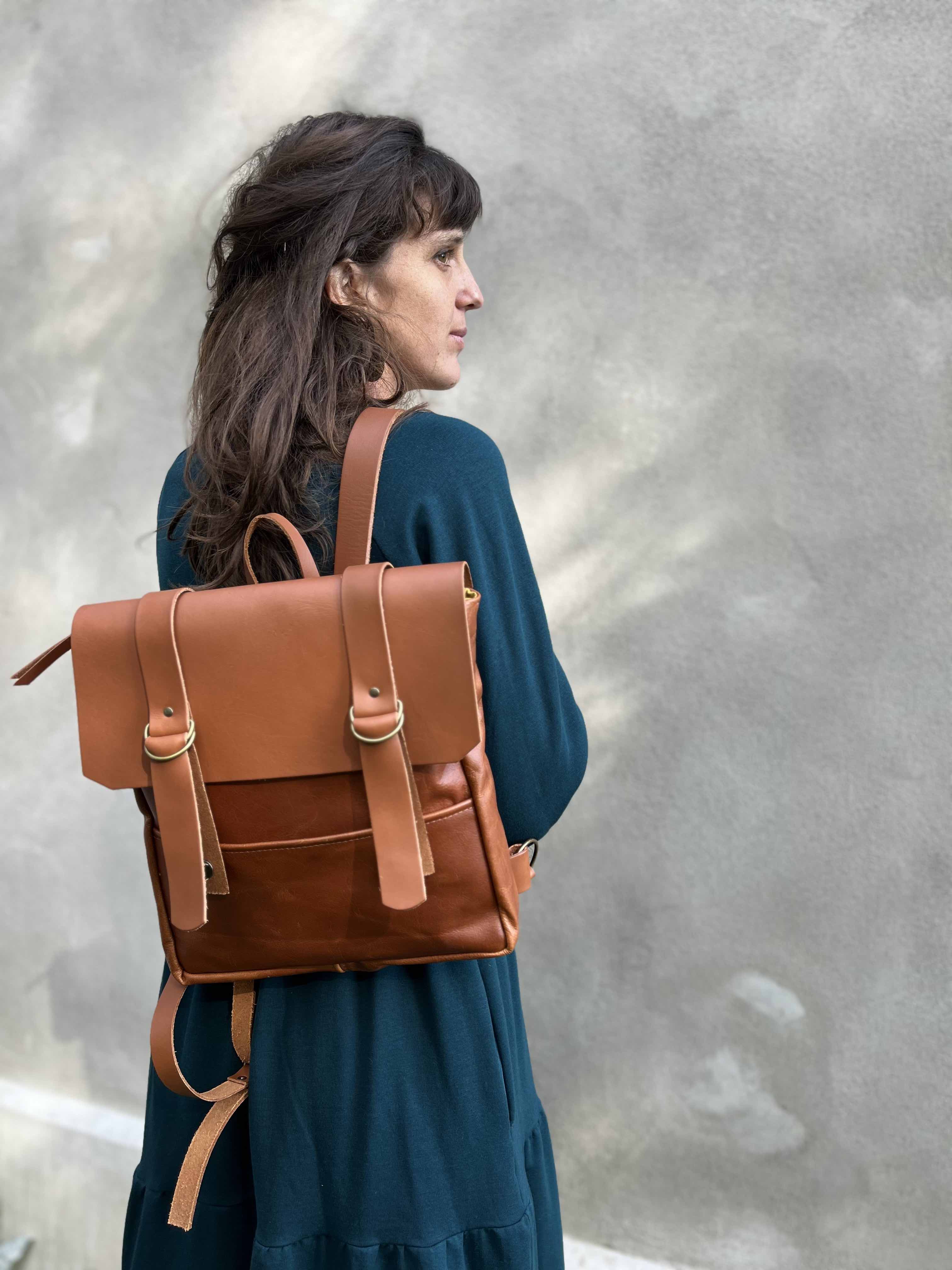 Petit sac à dos Vinh - Caramel - mélange cuir recyclé et tannage végétal