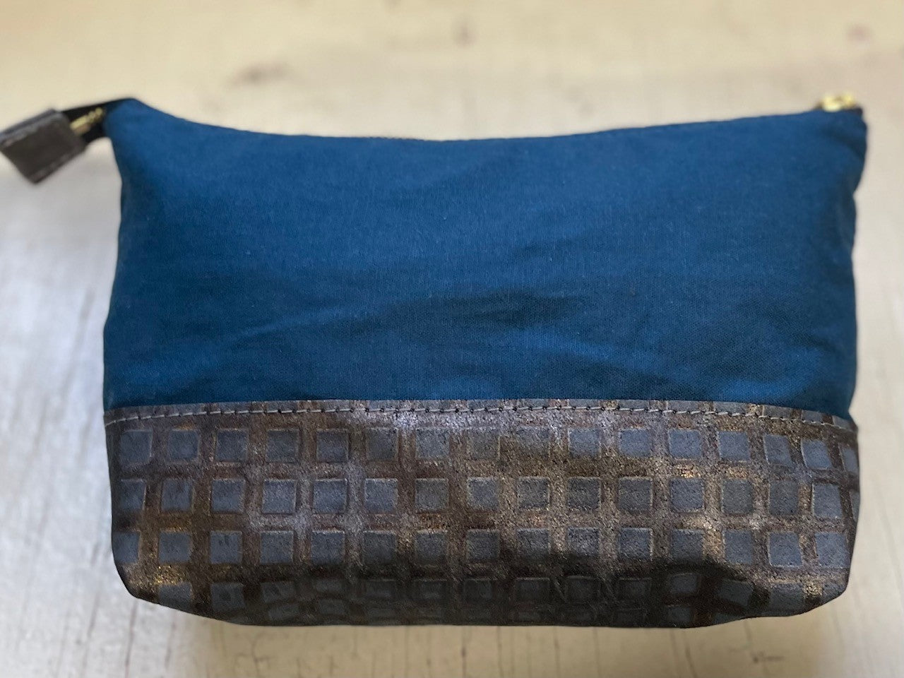 La Trousse - Retailles de tissu et cuir recyclé / Base à Carreaux - KAZAK -