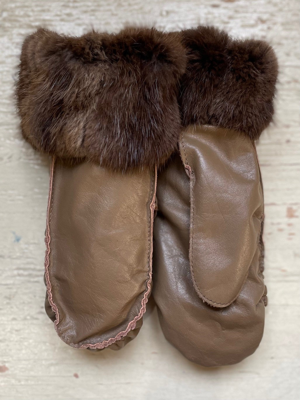 Mitaines Mocassin Taupe - cuir et fourrure recyclé - KAZAK