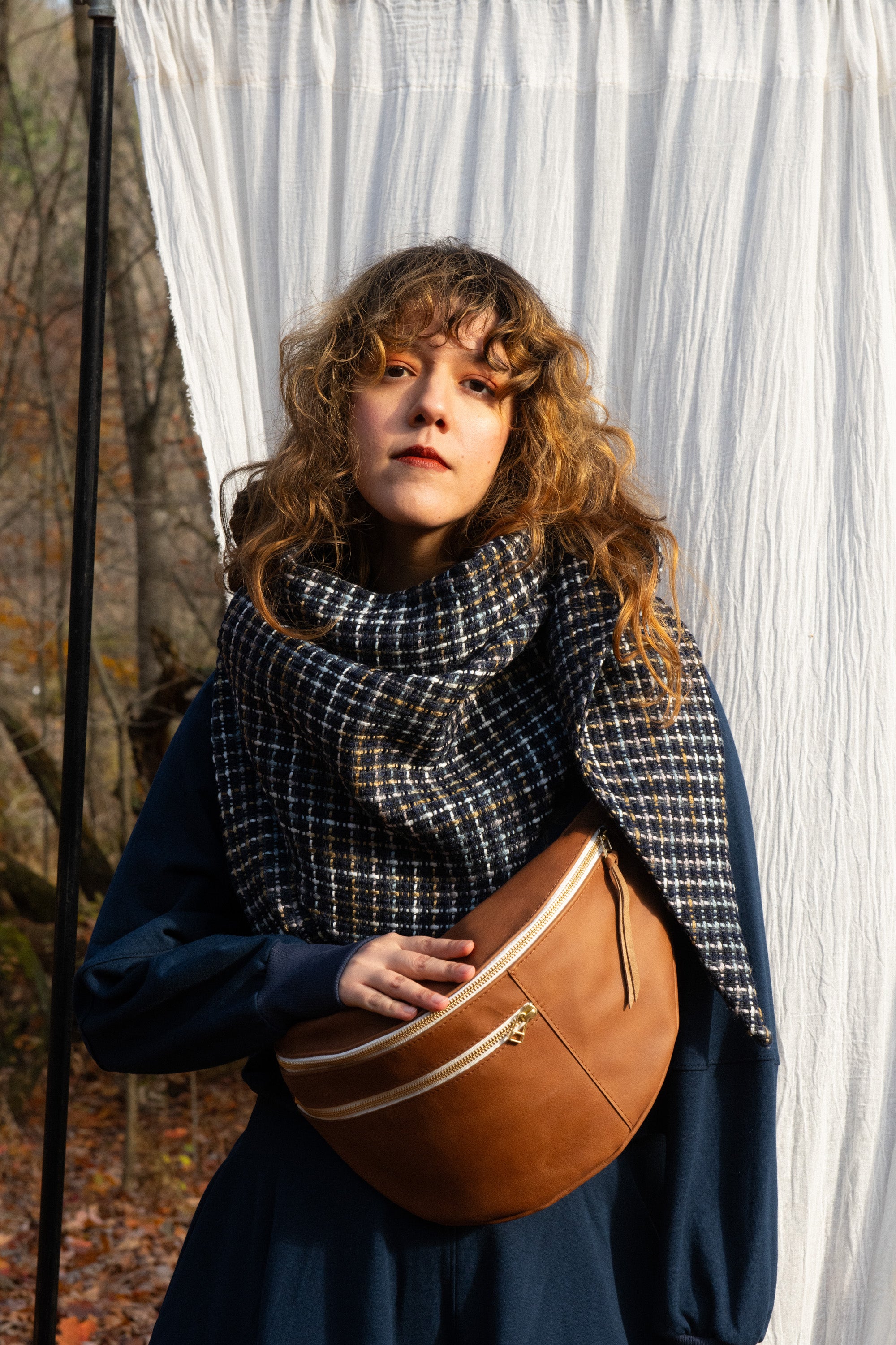 Foulard triangle tricot bleu