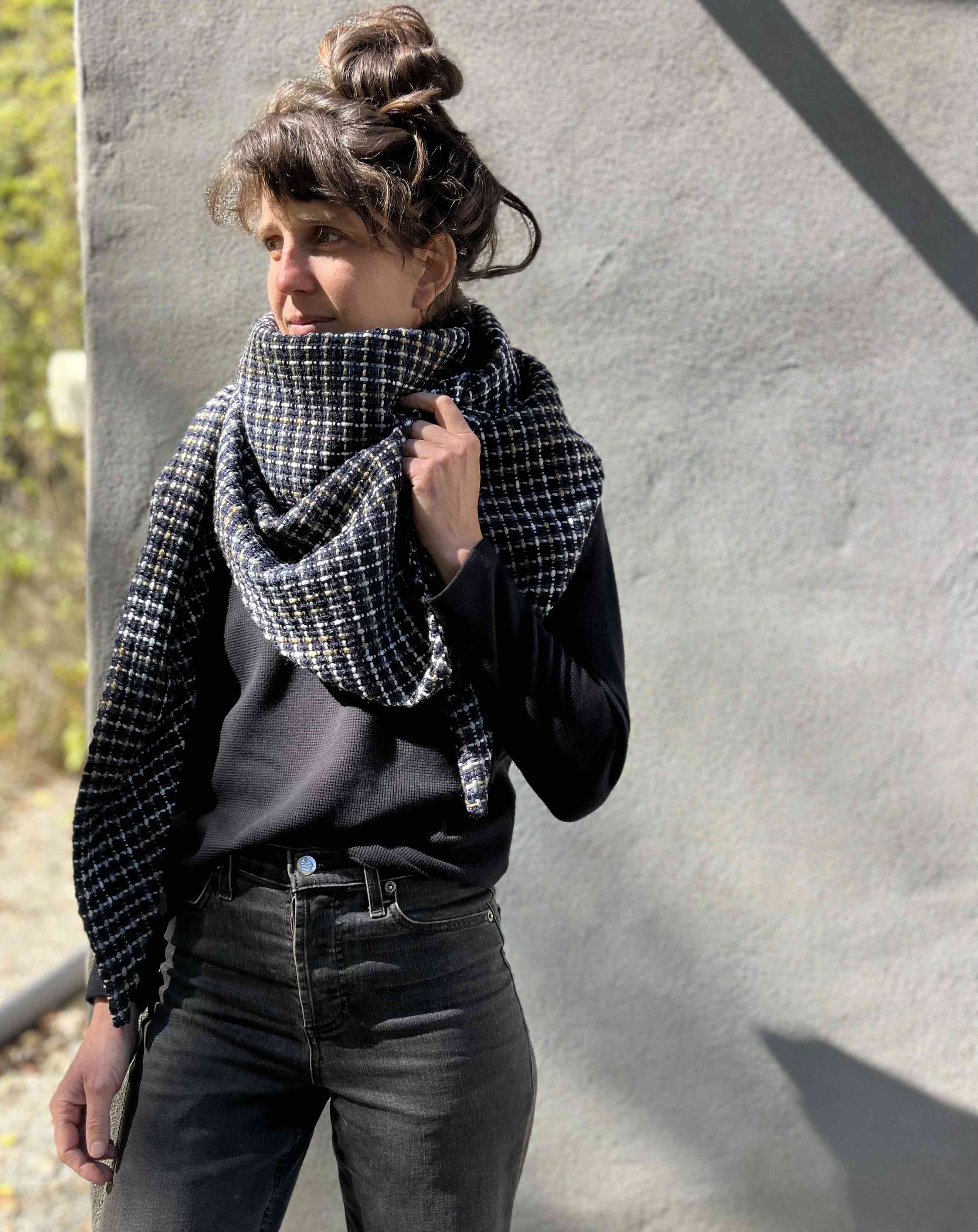 Foulard triangle tricot bleu