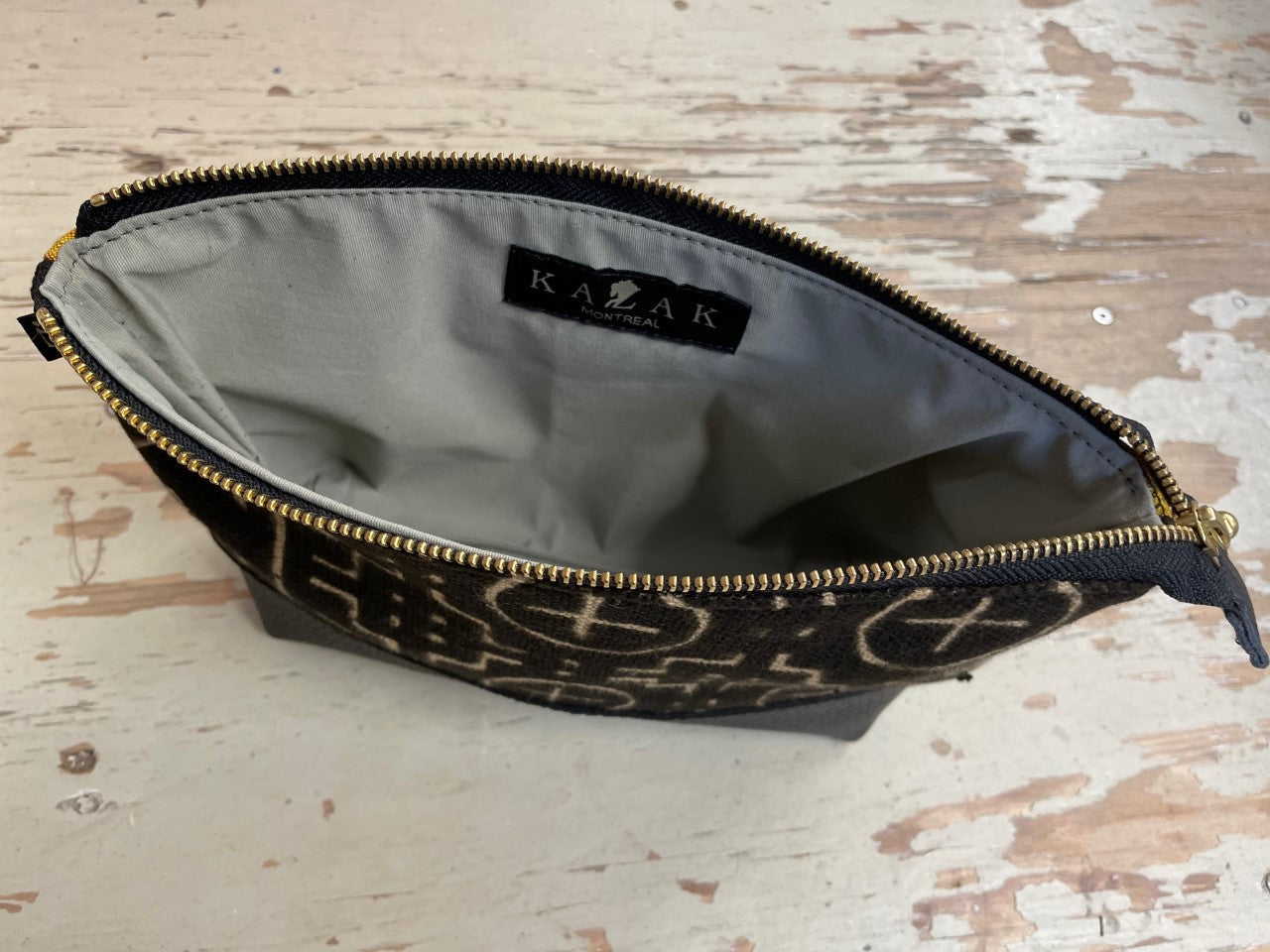 La Trousse - Retailles de tissu et cuir recyclé / Guēpards - KAZAK