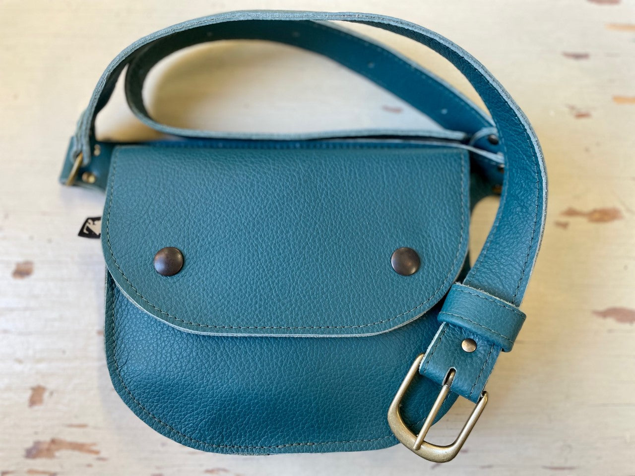 Ceinture pochette Amaru Paon en cuir recyclé - KAZAK -