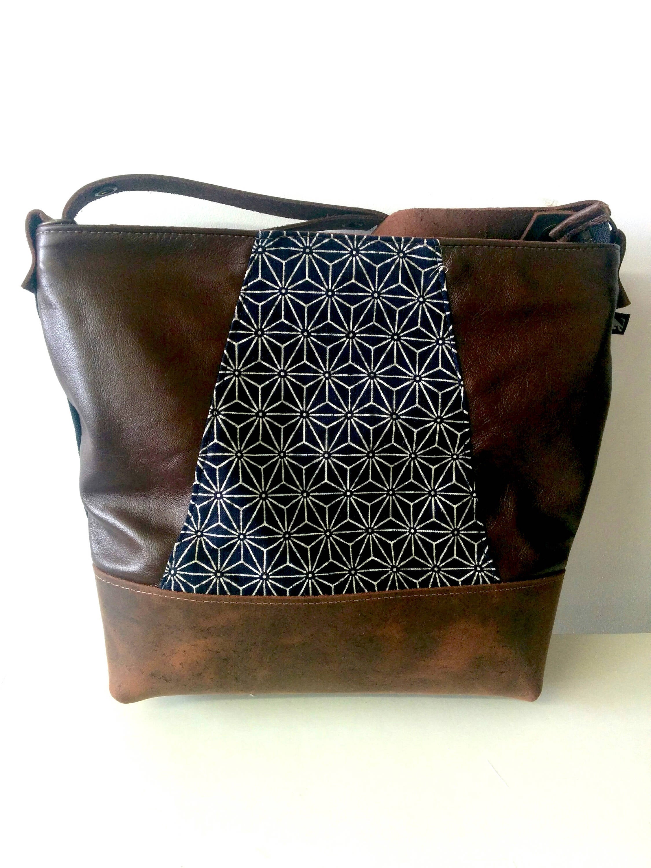 Sac à bandoulière Yupik - Tissu Japonais - mélange cuir recyclé et tannage végétal - KAZAK