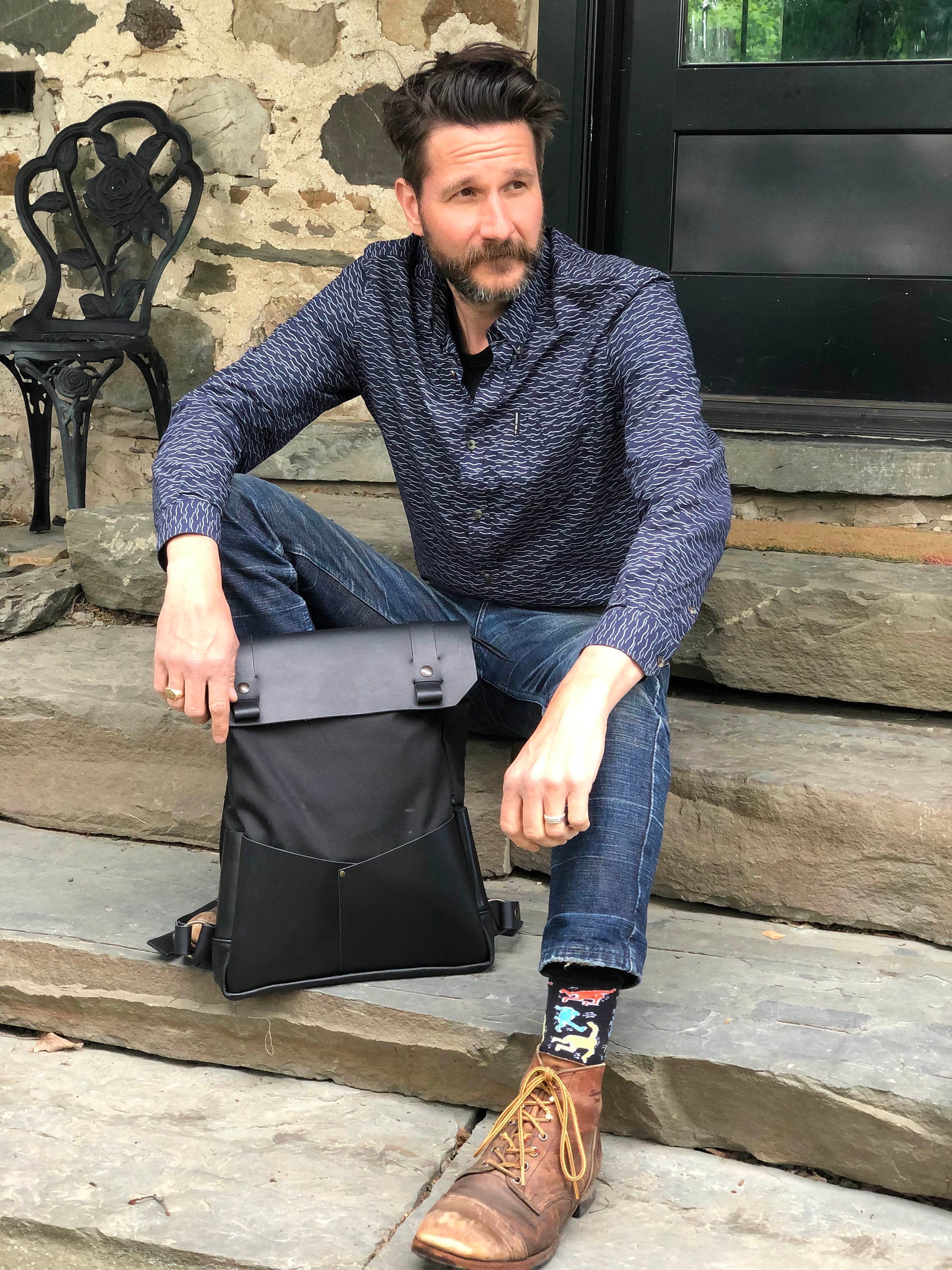 Sac à dos Andes - Coton ciré Noir / Cuir Noir - cuir de tannage végétal et cuir recyclé - KAZAK