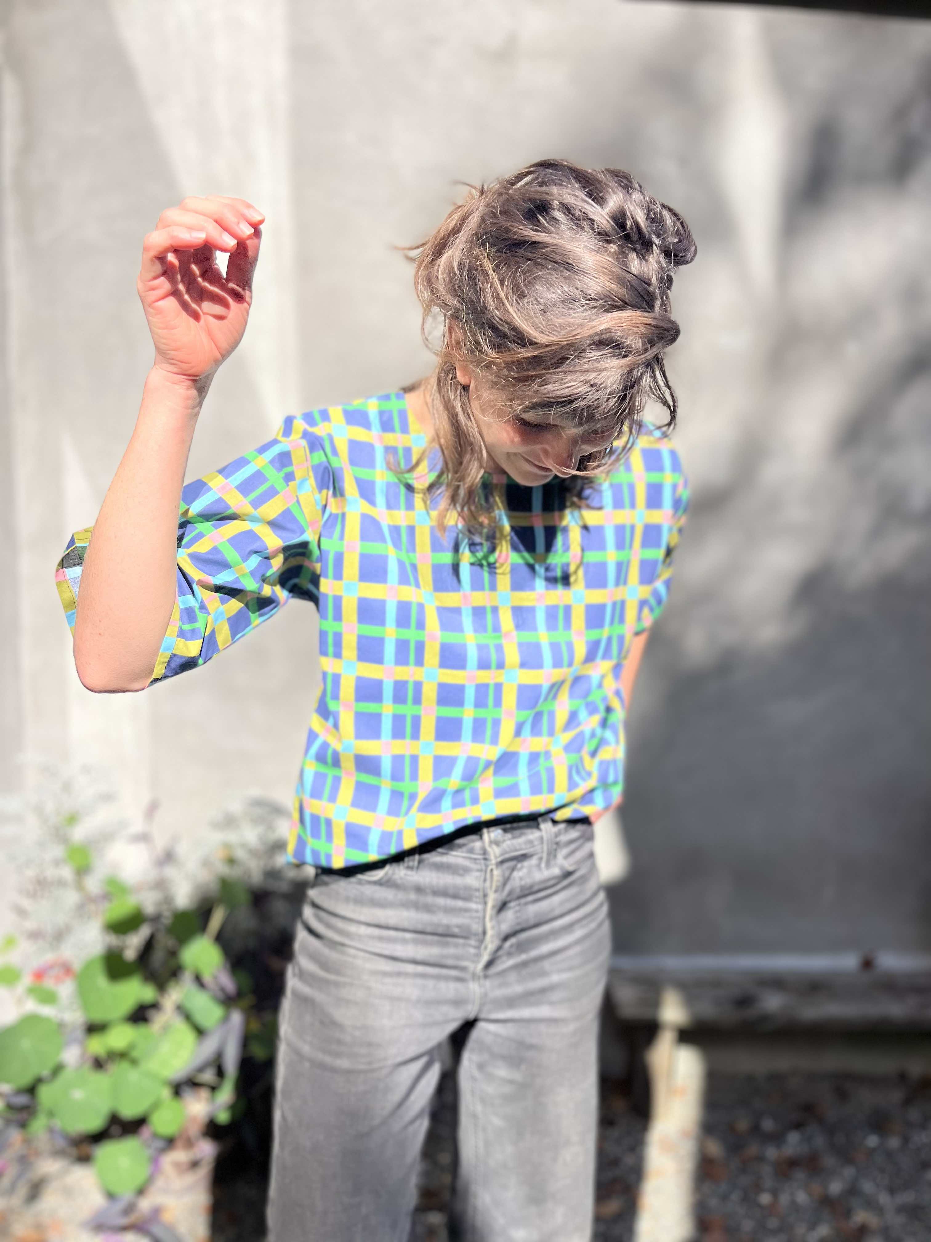 Top Abélia - Carreaux bleus 100 % coton OEKOTEX