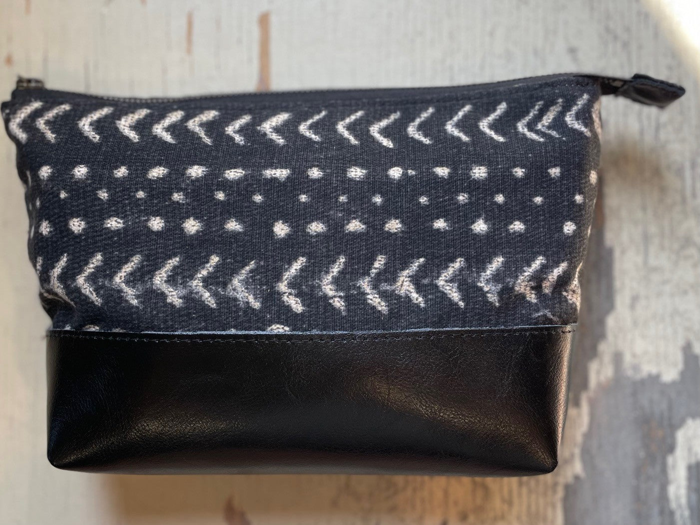 La Trousse - Retailles de tissu et cuir recyclé / Bogolan Noir - KAZAK