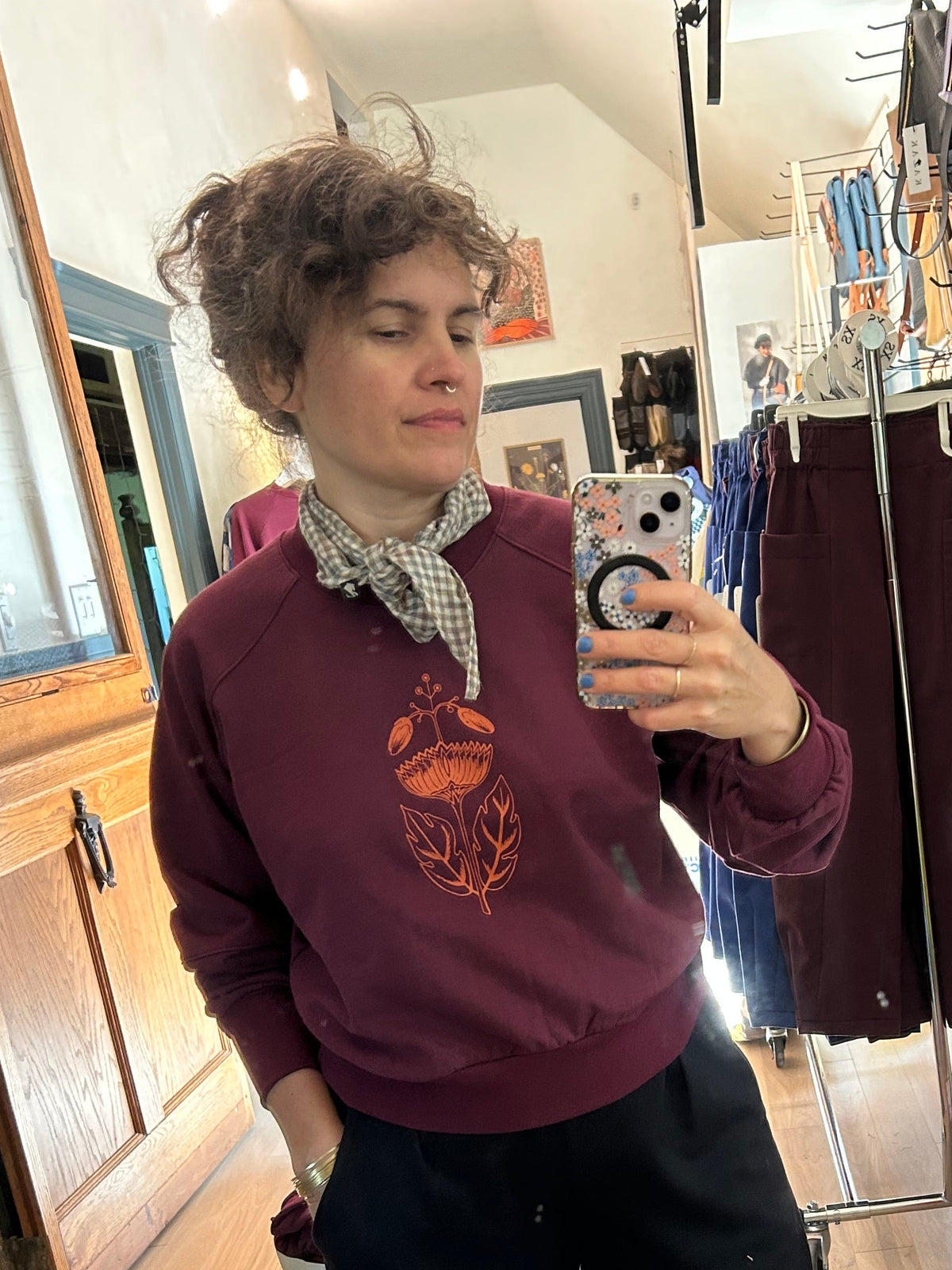 Crewneck Acacia  - Ikebana