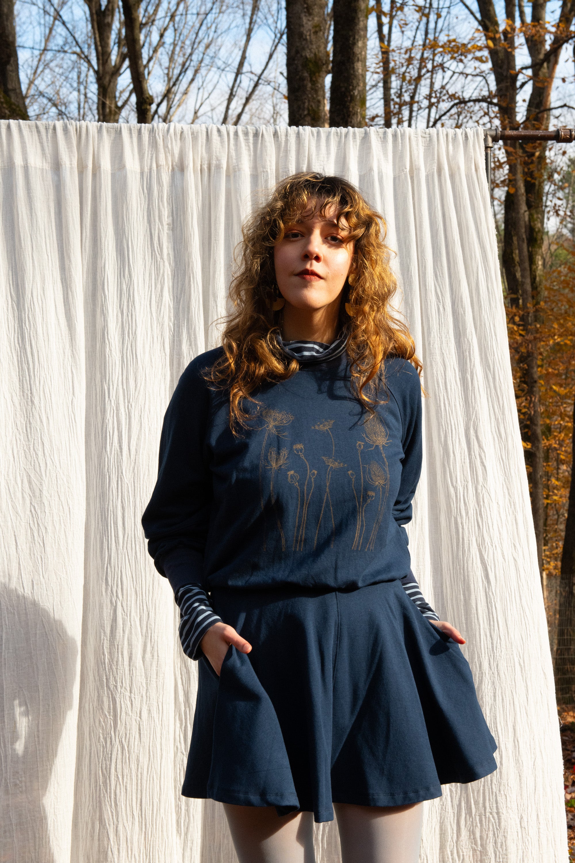 Crewneck MARILOU fleurs d'automne Marine-bambou et coton OEKOTEX