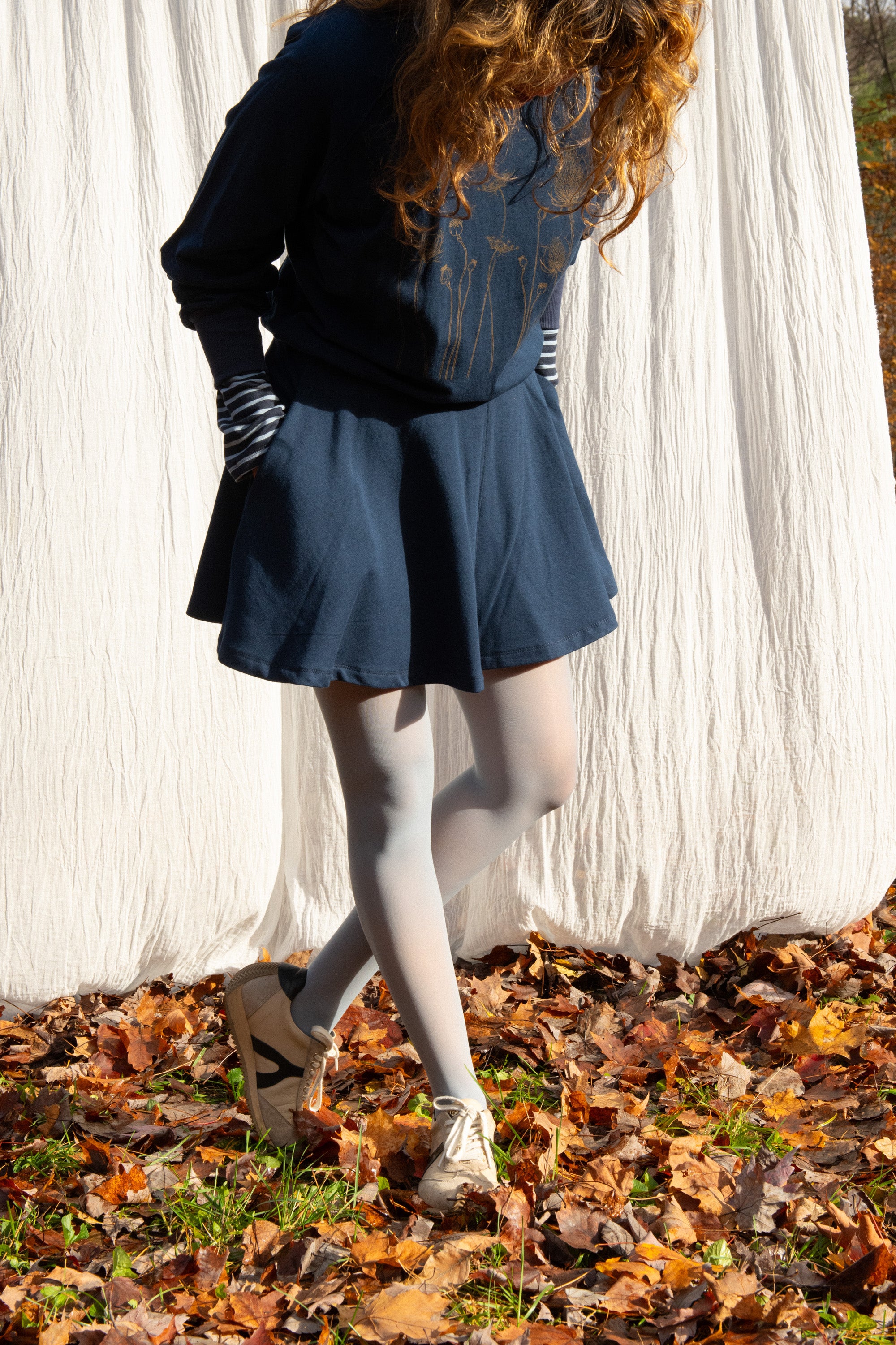 Crewneck MARILOU fleurs d'automne Marine-bambou et coton OEKOTEX