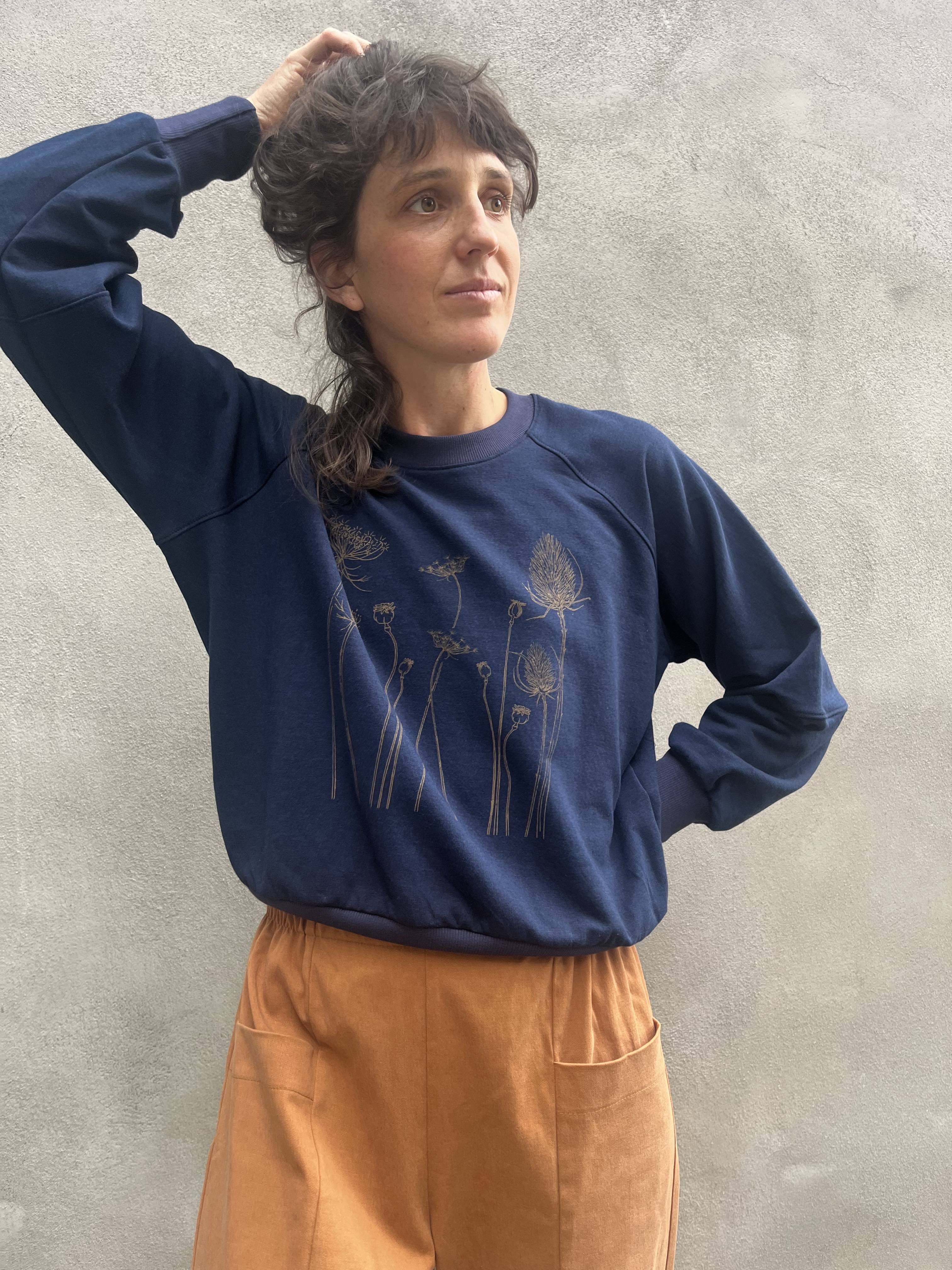 Crewneck MARILOU fleurs d'automne Marine-bambou et coton OEKOTEX