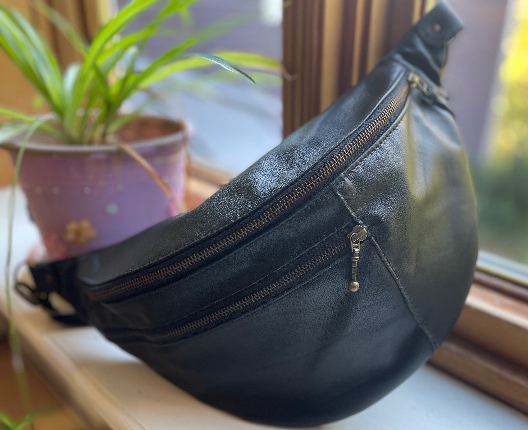 Sac Pinacle banane / bandoulière cuir noir