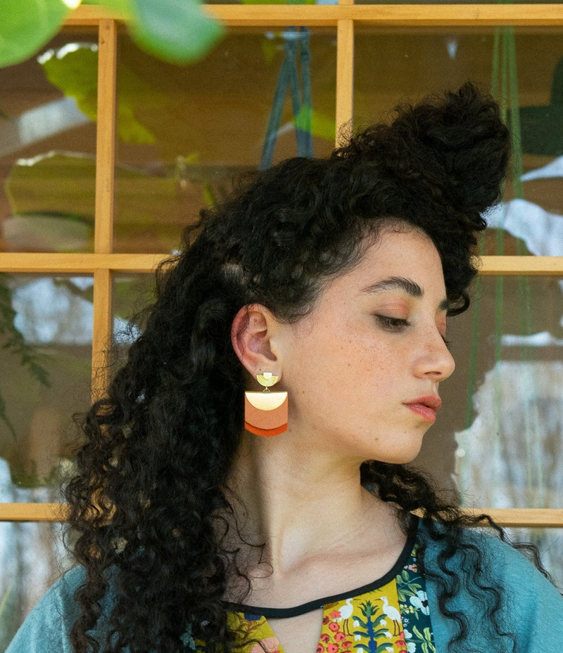 Boucles d'oreilles Scaffa couleur Noir, Bordeaux, Mandarine et Sarcelle-Moutarde