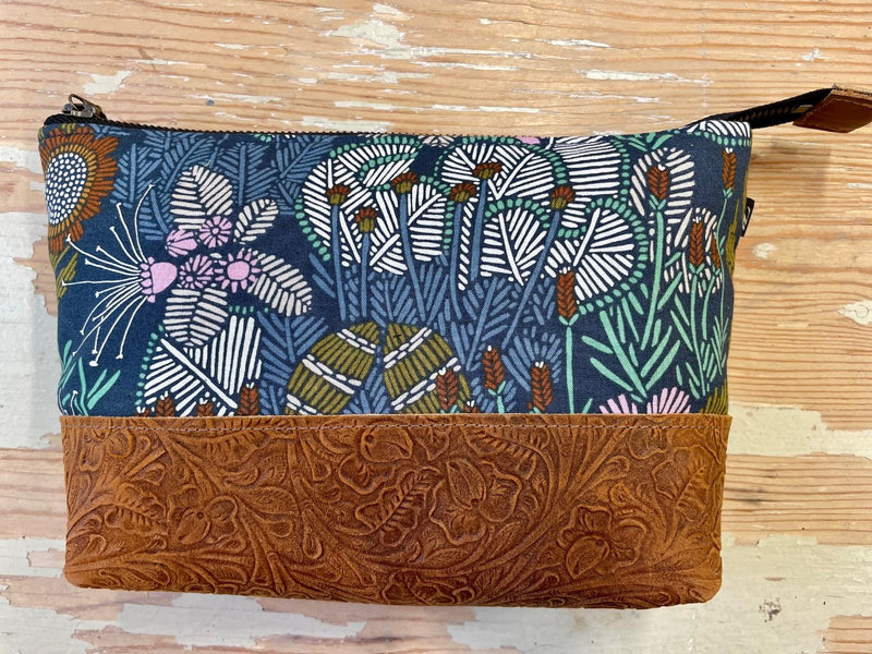 La Trousse - Retailles de tissu et cuir recyclé / Floral brodé - KAZAK